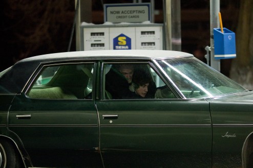 LMI Nobody notices the murder taking place in the parked car