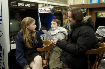 LMI Director Matt Reeves coaches child stars Chloё Grace Moretz & Kodi Smit-McPhee