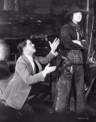 Dorothy Gish as Nugget Nell, with Raymond Cannon